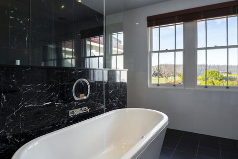Tarraleah Lodge - Sydney 4u 1