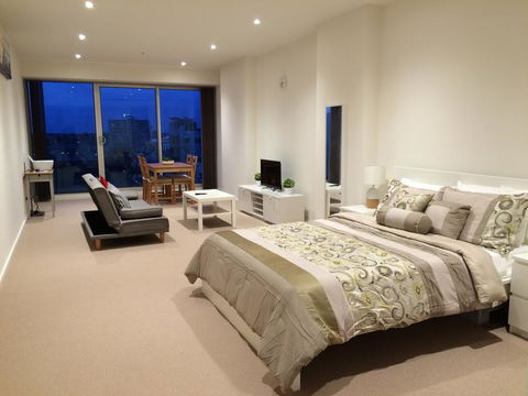 Tasha's Apartments On Morphett - Accommodation Sydney 0