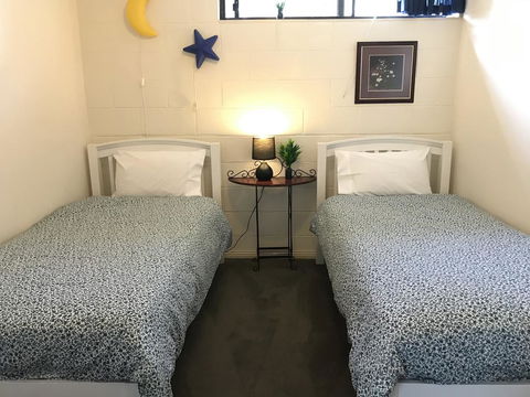 The Apartment - Moyston - Sydney 4u 3