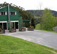 The Barn  Charlottes Hill - Sydney 4u