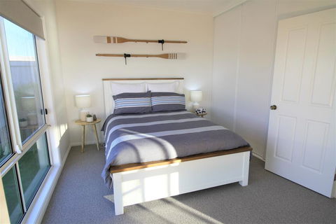 The Beach House - Point Turton - Sydney 4u 2