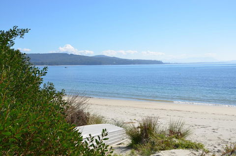 Yolla Beach House - Sydney 4u 8