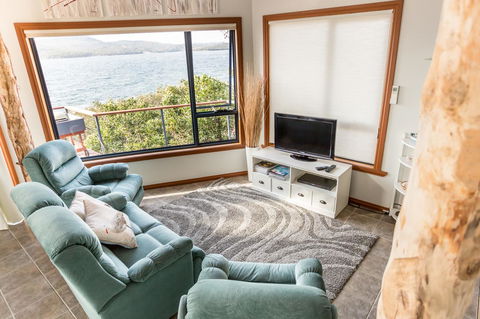 Larus Waterfront Cottage - Sydney 4u 4