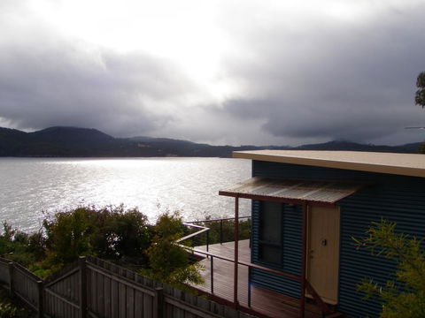 Larus Waterfront Cottage - Sydney 4u 2