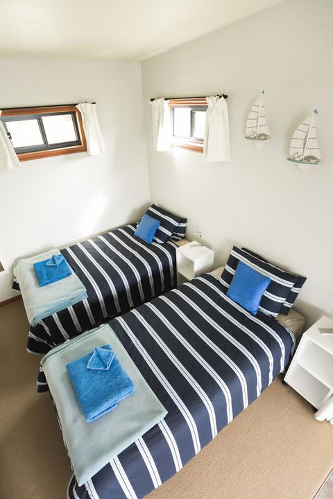 Larus Waterfront Cottage - Sydney 4u 6