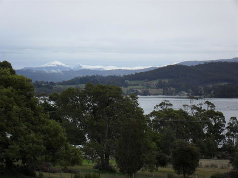Moon River - Sydney 4u 11