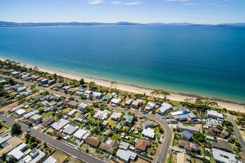 Aqua Beachfront! - Sydney 4u 12