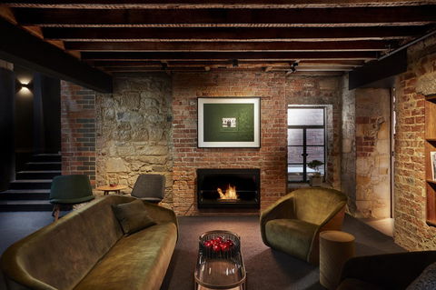 Moss Hotel - Sydney 4u 5