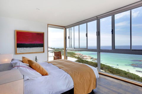 Holland House Bay Of Fires - Sydney 4u 10