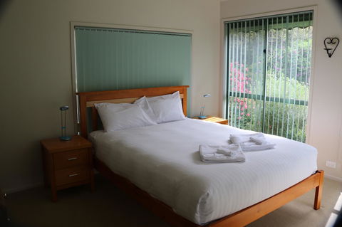 Hazards Beach House - Sydney 4u 12