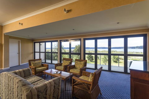 Panorama Hotel St Helens - Sydney 4u 14