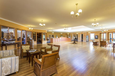 Panorama Hotel St Helens - Sydney 4u 23