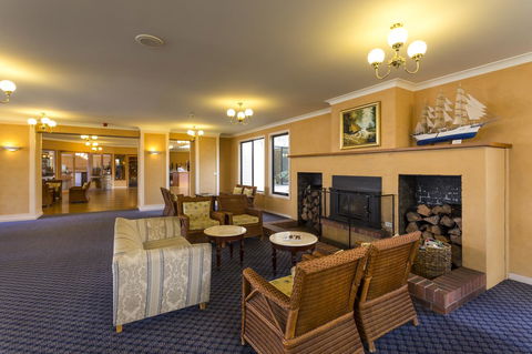 Panorama Hotel St Helens - Sydney 4u 8