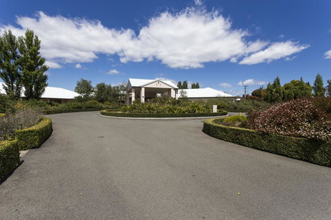 Panorama Hotel St Helens - Sydney 4u 9