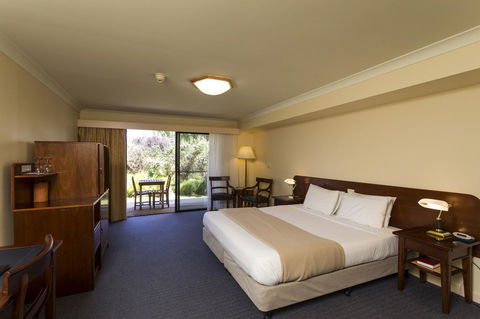Panorama Hotel St Helens - Sydney 4u 6