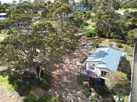 Front Row Beachfront - Sydney 4u 0