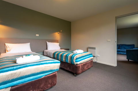 Kingston Hotel - Sydney 4u 5