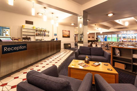 Kingston Hotel - Sydney 4u 13