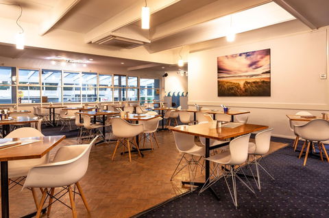 Kingston Hotel - Sydney 4u 14