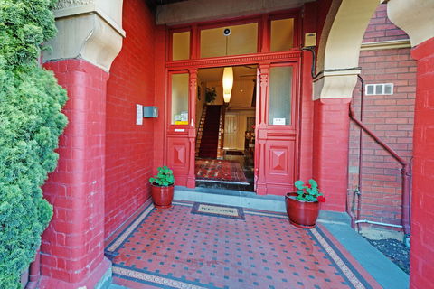 Edinburgh Gallery Bed & Breakfast - Accommodation Sydney 1