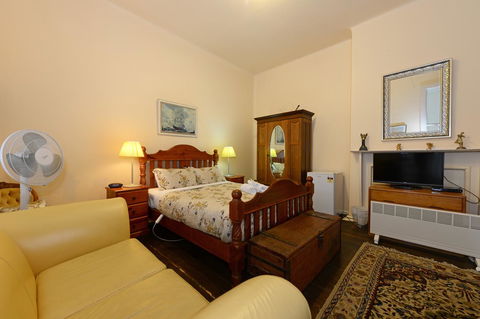 Edinburgh Gallery Bed & Breakfast - Accommodation Sydney 41