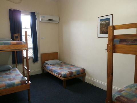 Launceston Backpackers - Sydney 4u 31