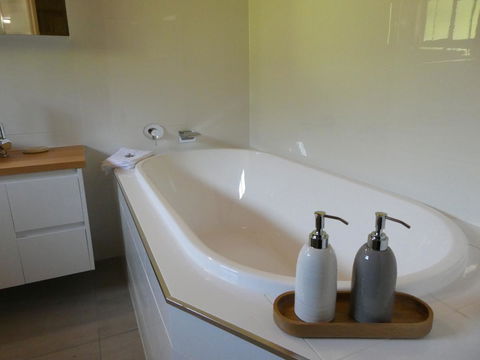 Osprey Lodge & Bungalow - Sydney 4u 10