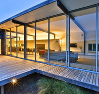 Cloudy Bay Beach House - Sydney 4u