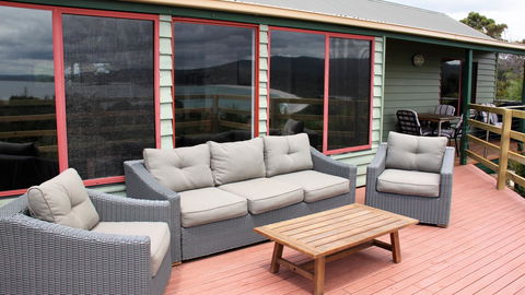 DOLPHIN LOOKOUT COTTAGE - Amazing Views Of The Bay Of Fires - Sydney 4u 7