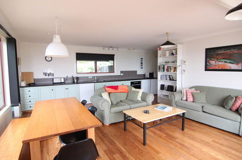 DOLPHIN LOOKOUT COTTAGE - Amazing Views Of The Bay Of Fires - Sydney 4u 11