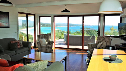 DOLPHIN LOOKOUT COTTAGE - Amazing Views Of The Bay Of Fires - Sydney 4u 1