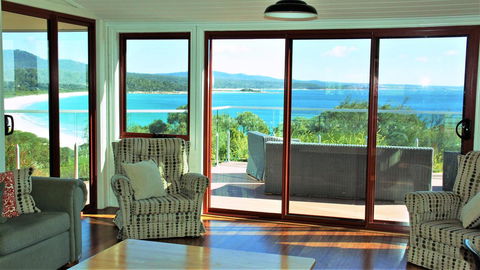 DOLPHIN LOOKOUT COTTAGE - Amazing Views Of The Bay Of Fires - Sydney 4u 14
