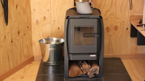BAY OF FIRES ECO HUT Off Grid Experience At Binalong Bay - Sydney 4u 16