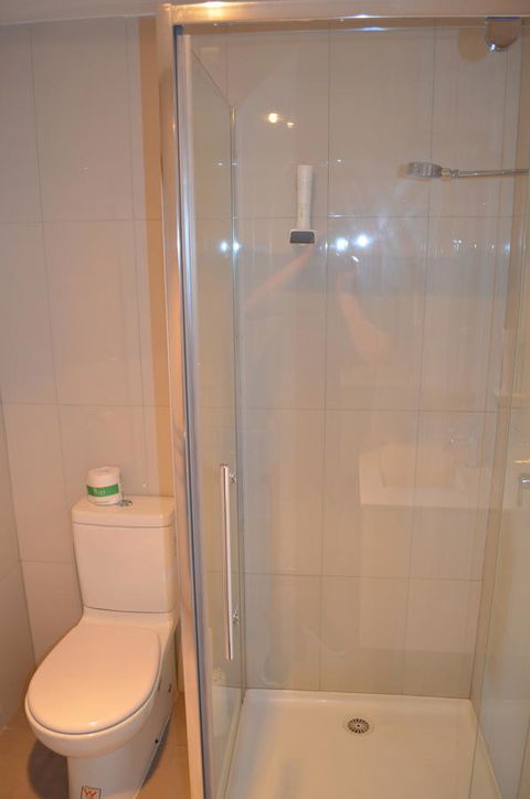 Empire Hotel Queenstown - Sydney 4u 2