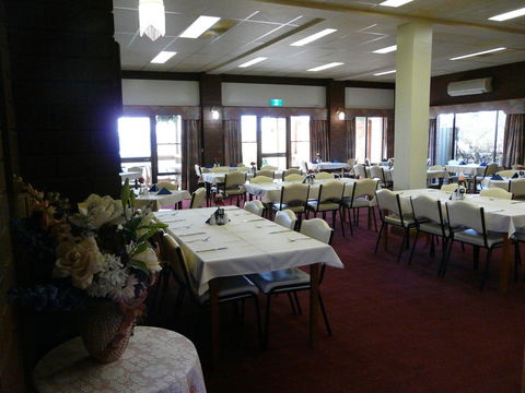 The Waterloo Hotel - Sydney 4u 6