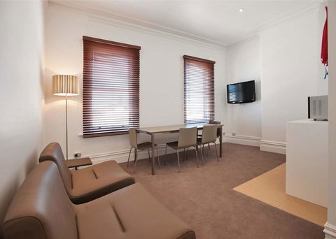 Ikon Hotel - Sydney 4u 17