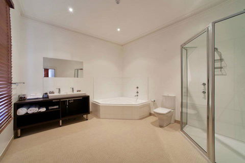 Ikon Hotel - Sydney 4u 16
