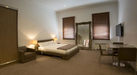 Ikon Hotel - Sydney 4u 1