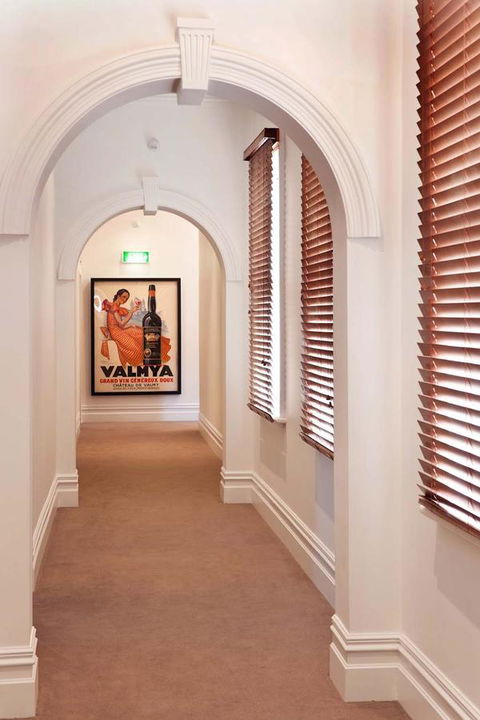Ikon Hotel - Sydney 4u 35