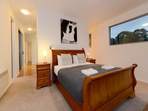 Cloudy Bay Lagoon Estate - Sydney 4u 12