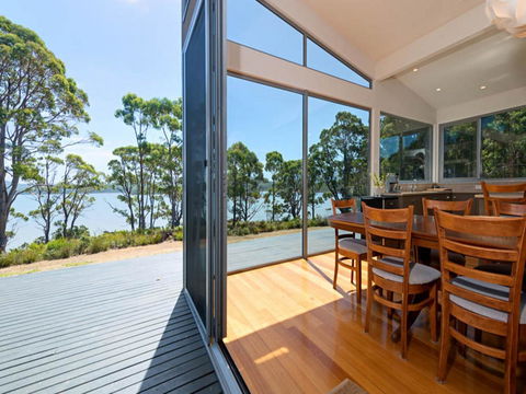 Cloudy Bay Lagoon Estate - Sydney 4u 9