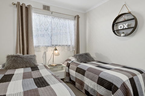 Aruba Apartments - Accommodation Sydney 7