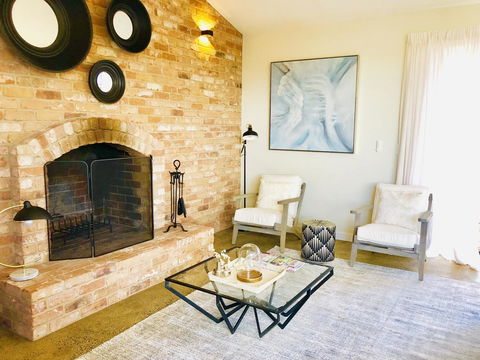 EMBRACING EVANDALE - Hosted By L'Abode Accommodation - Sydney 4u 8