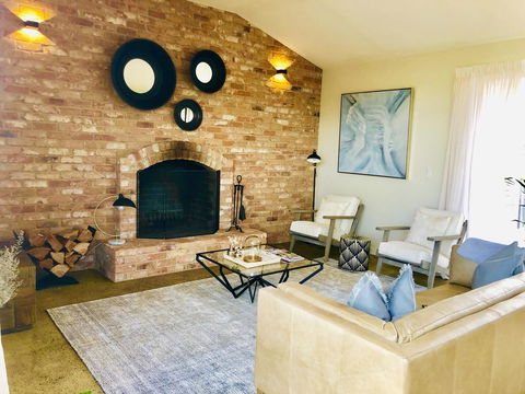 EMBRACING EVANDALE - Hosted By L'Abode Accommodation - Sydney 4u 10