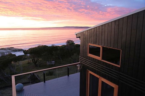 Driftwood Bay Of Fires - Sydney 4u 8