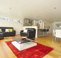 Seaview Apartment - Sydney 4u
