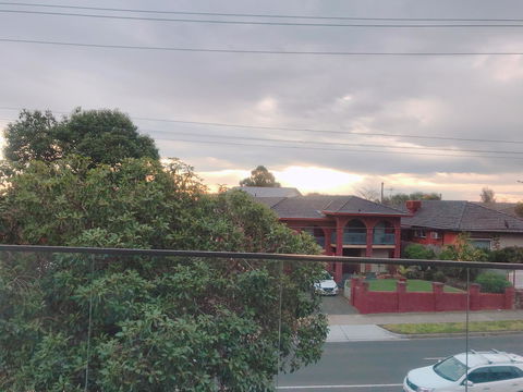 Ellia Doncaster Apartment - Sydney 4u 2