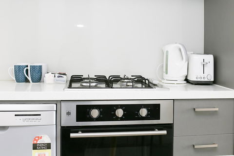 Poplar Box Hill Apartment - Sydney 4u 14