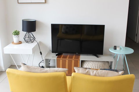 Poplar Box Hill Apartment - Sydney 4u 4
