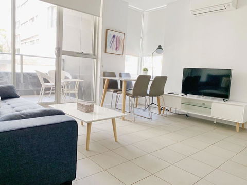Poplar Box Hill Apartment - Sydney 4u 7